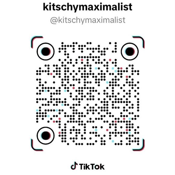 Vintage Pastel Pink Purple Faux Pearl Gold Tone Cluster Clip On Earrings - Picture 8 of 9